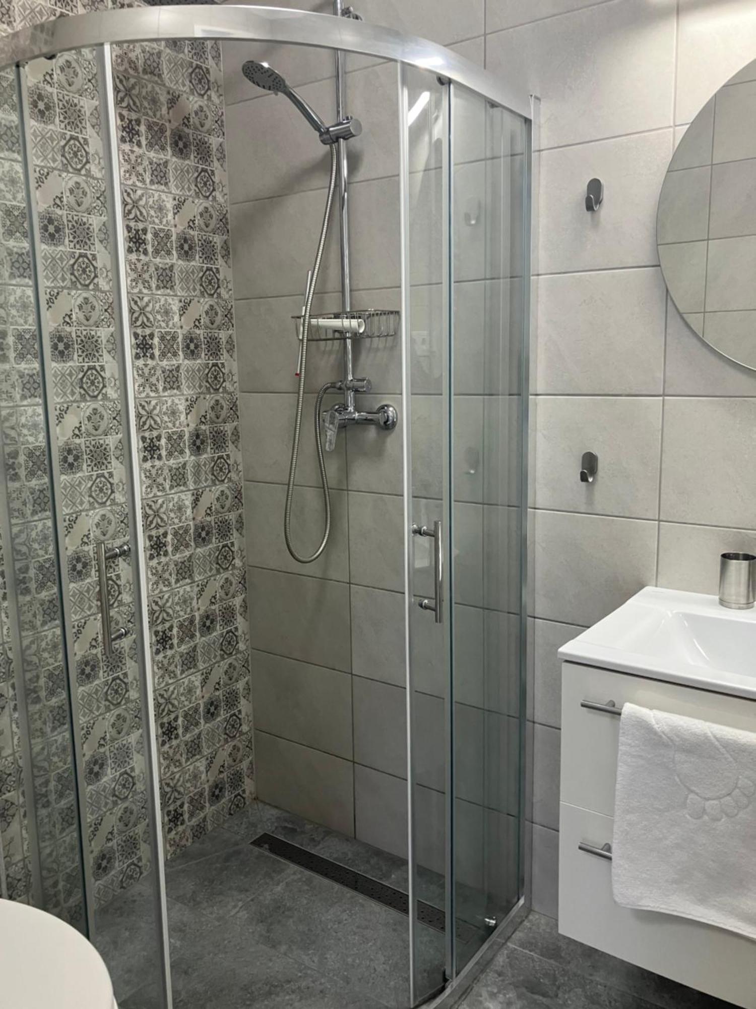 Illa Apartments 埃格尔 外观 照片